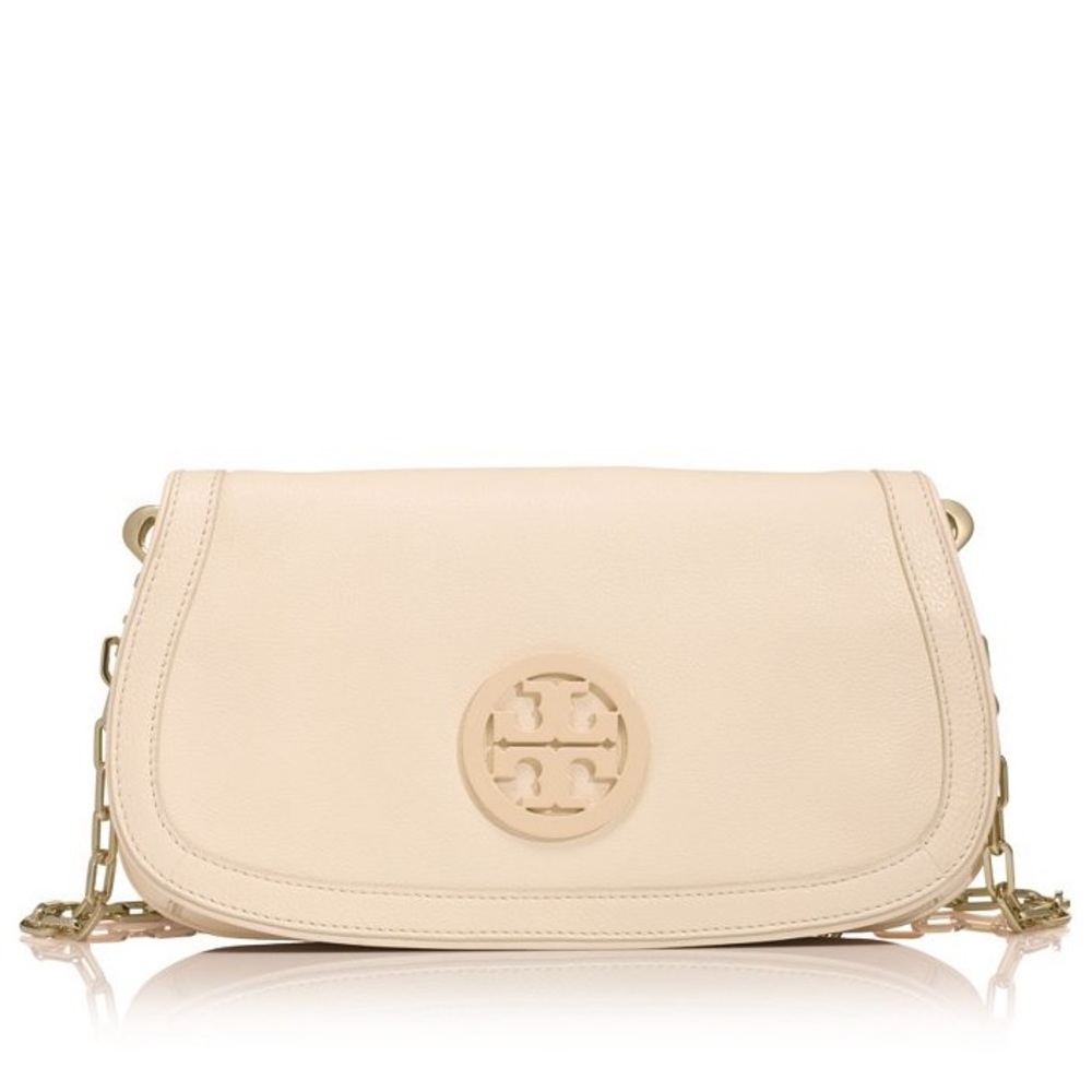 ⭐️SALE!⭐️Tory Burch Amanda logo clutch